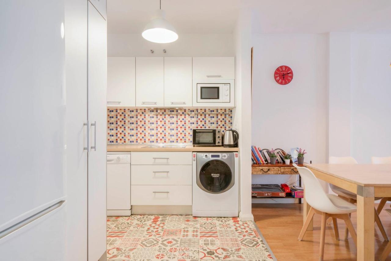 Urbanchicmalaga 3 Bedroom Spacious Quiet Historic Apartment