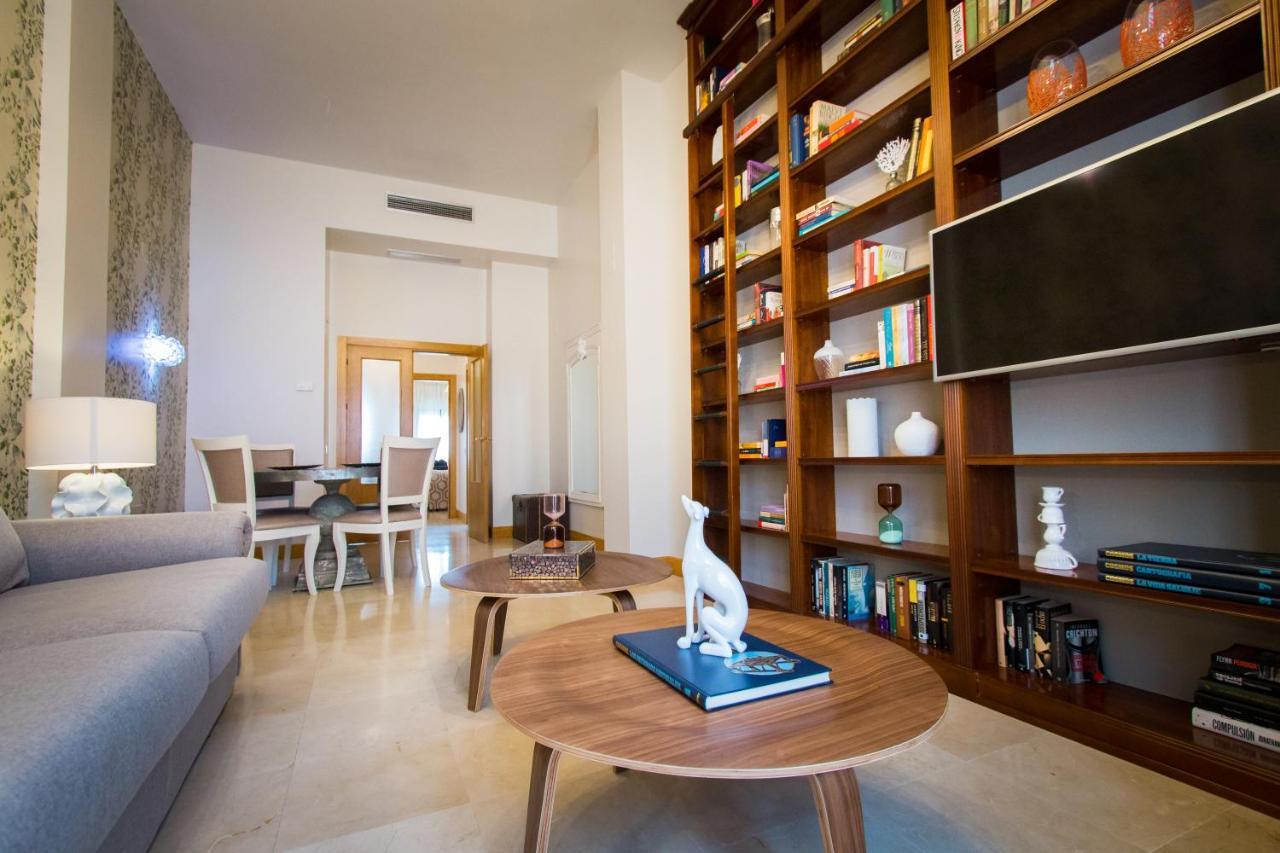 Holidays2malaga Junto Catedral Apartamento
