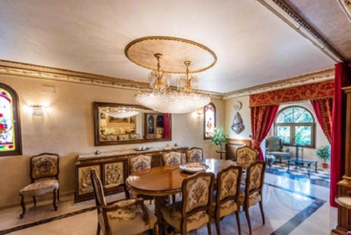 With Private Pool,near The , Bbq, Wifi *