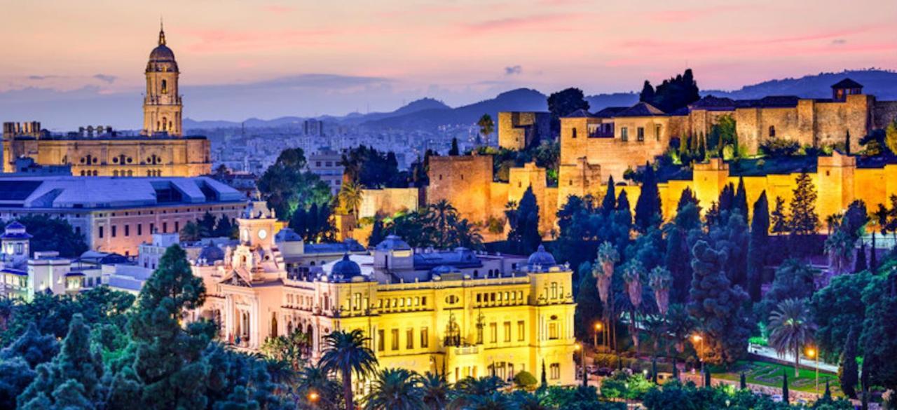Holidays2malaga Cathedral View *
