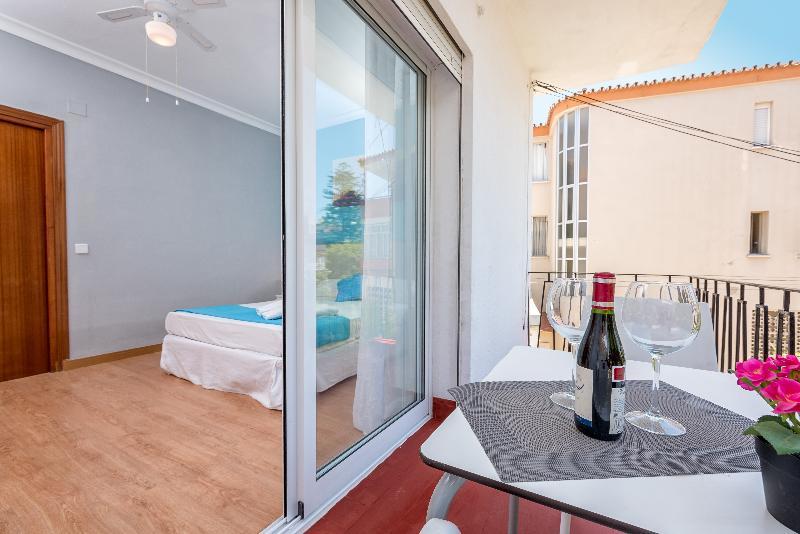 Apartamento Angelita * Bajo C