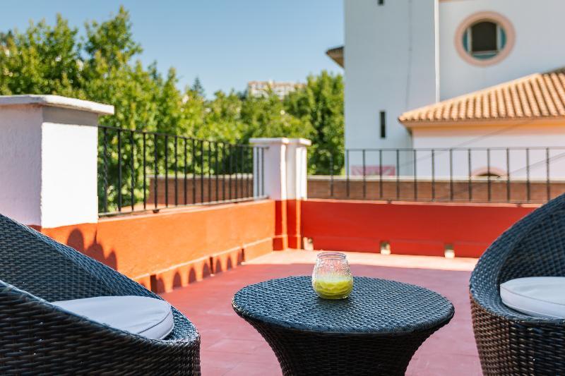 Apartamento Angelita * Bajo C *