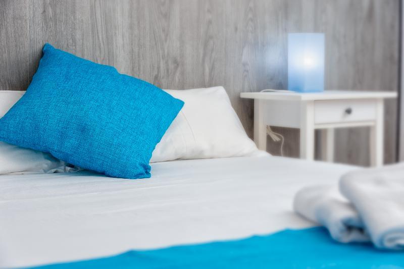 Apartamento Angelita * Bajo C *