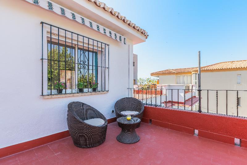 Apartamento Angelita * Bajo C