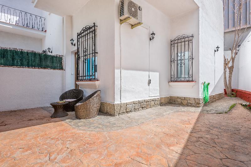 Apartamento Angelita * Bajo C