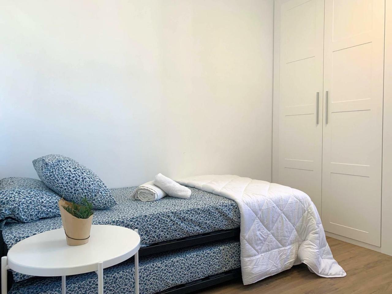 Homely Obispo Con Parking Lägenhet