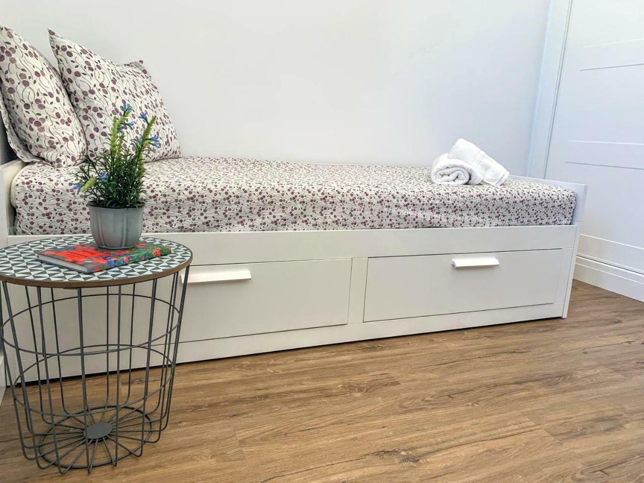 Lägenhet Homely Obispo Con Parking Málaga