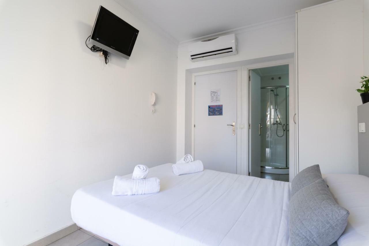 Hostal Bruselas