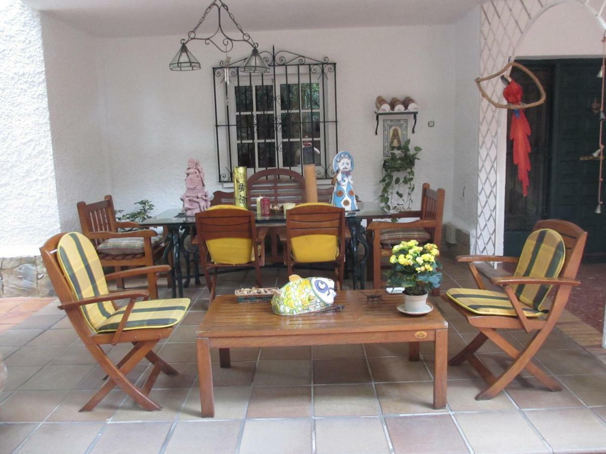 Ferienhaus Rentcostadelsol Pinares-malaga *