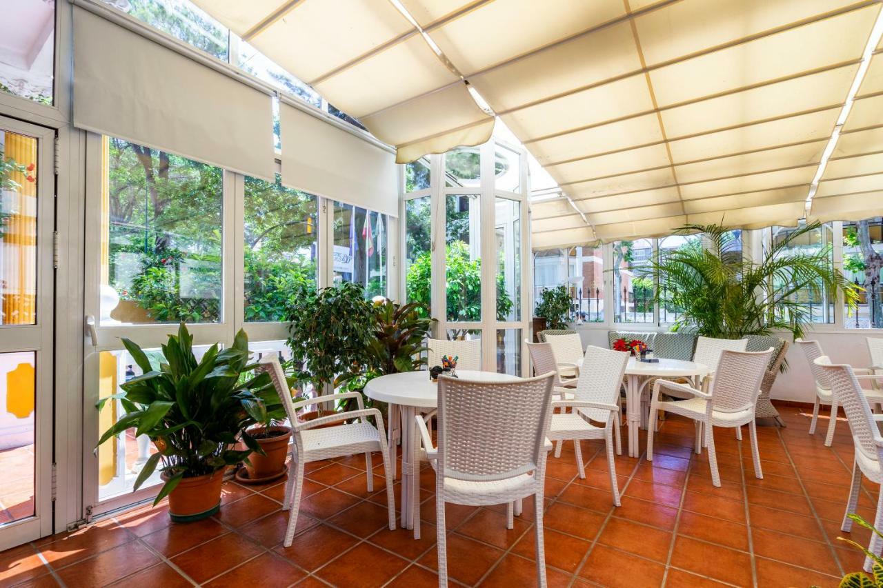 Elcano Hotel 2*