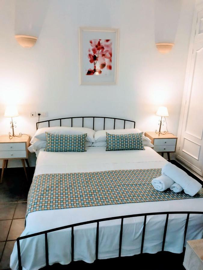 Elcano Hotel 2*