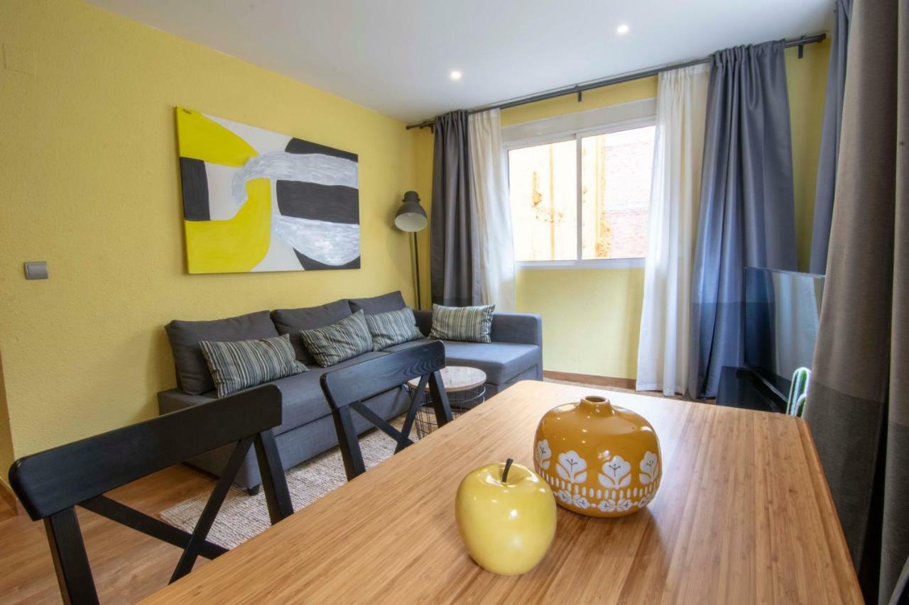 Letmalaga Giant Apartamento *