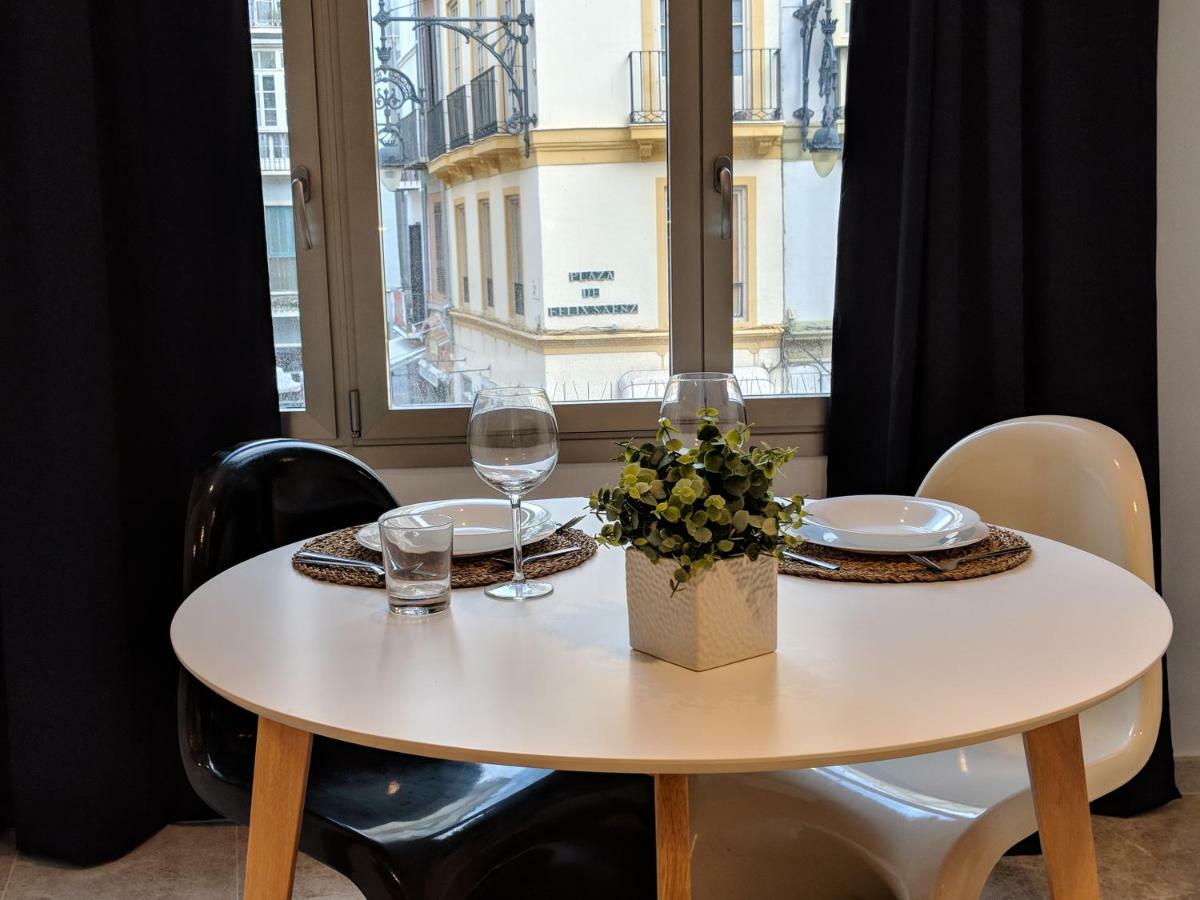Apartamento Arc Félix Sáenz - 2 3 *