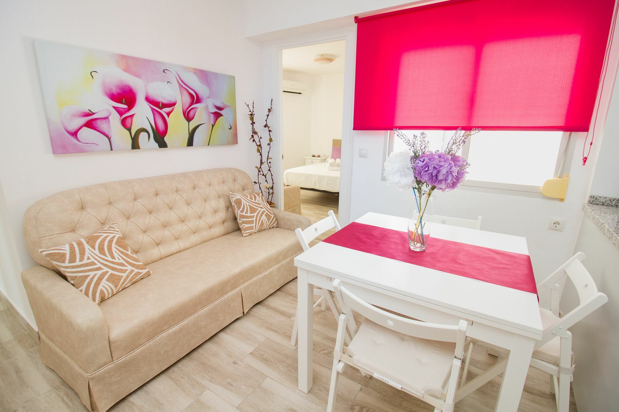 Modish 3 Bedroom In By La Recepcion Apartamento