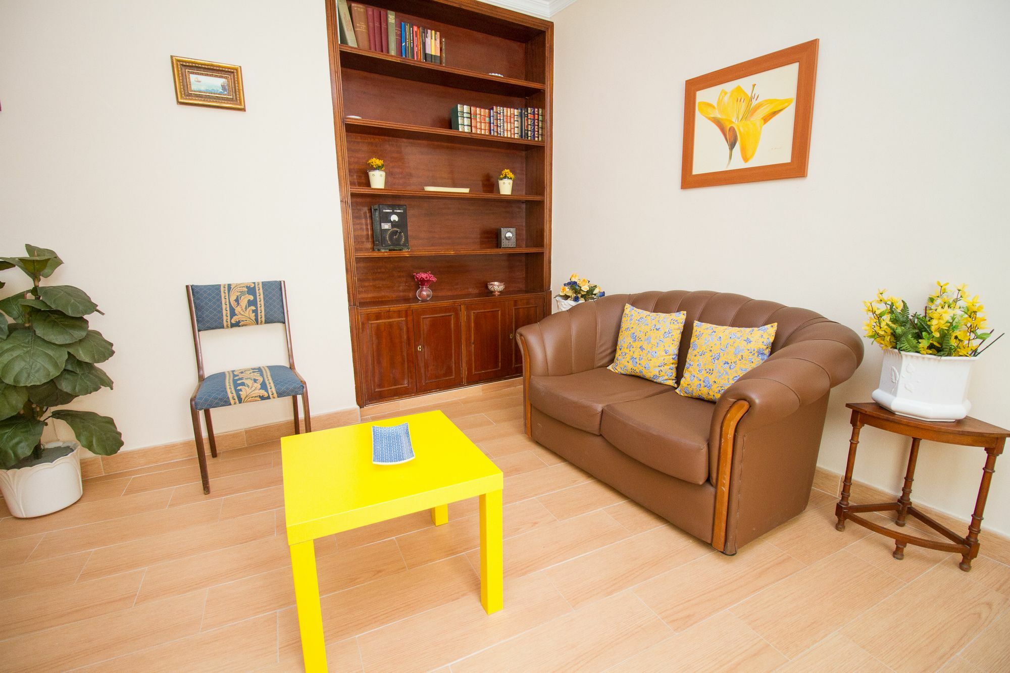 Spanish Into Cathedral Square By La Recepcion Apartment Malaga