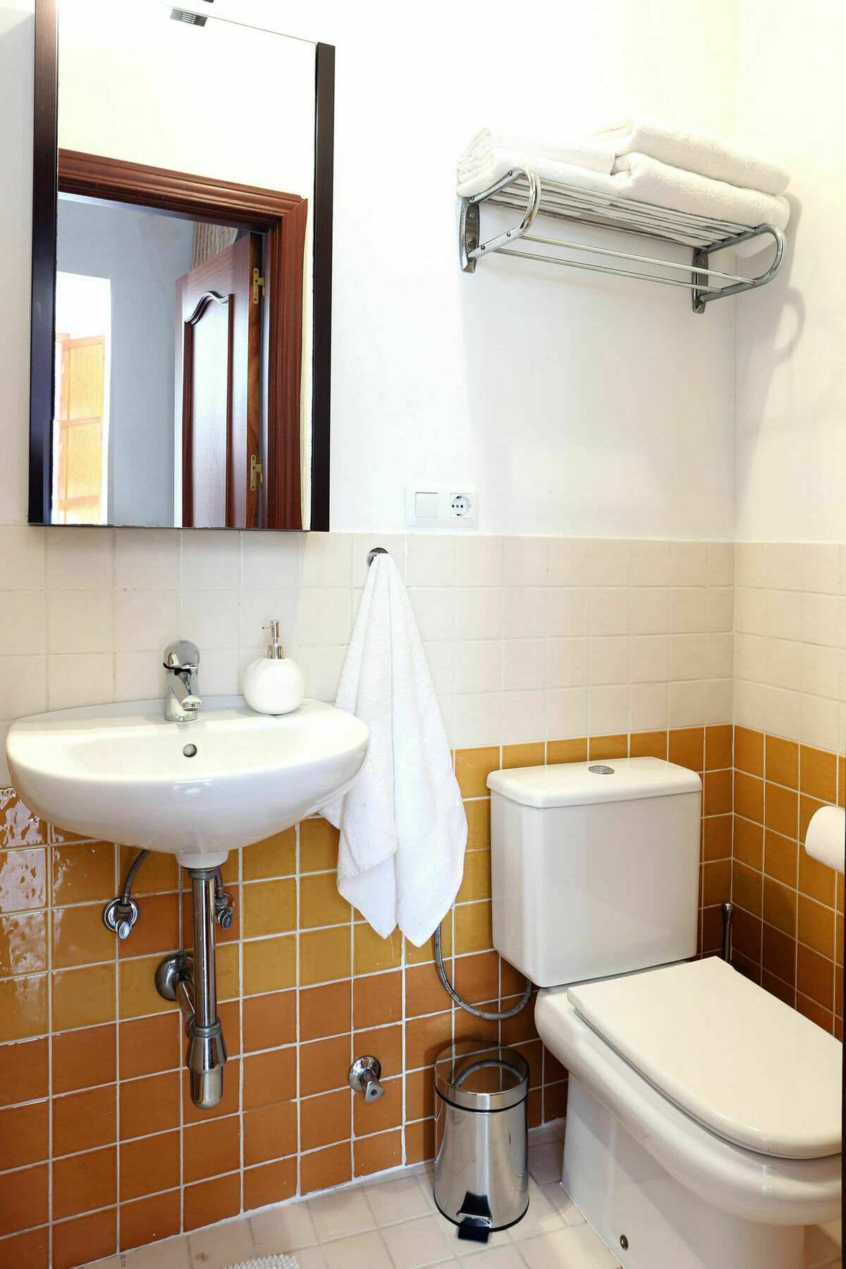 Cozy And Bright Center Apartment Malaga