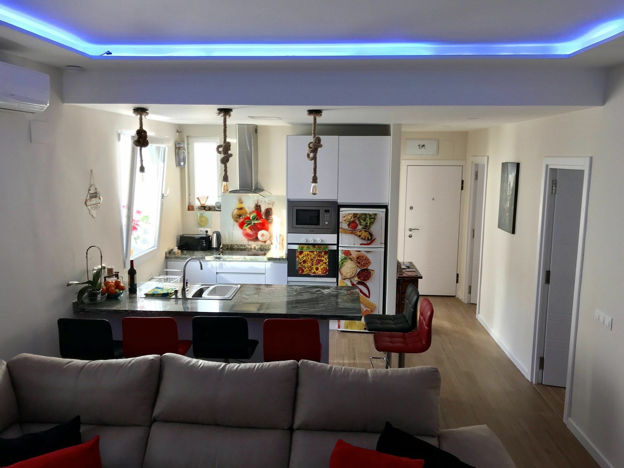 New Flat Close *