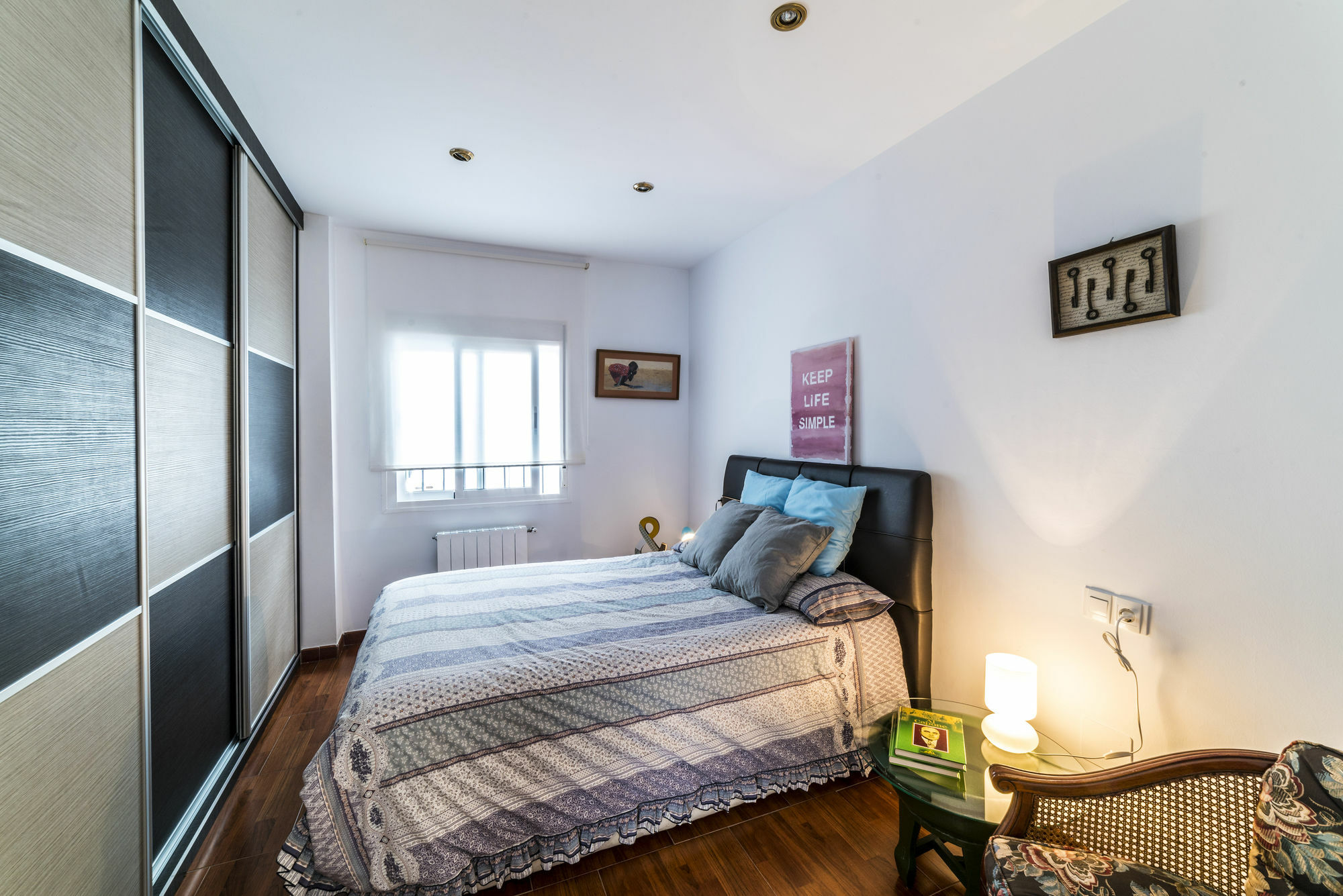 Casas De Campos - Quiet But *