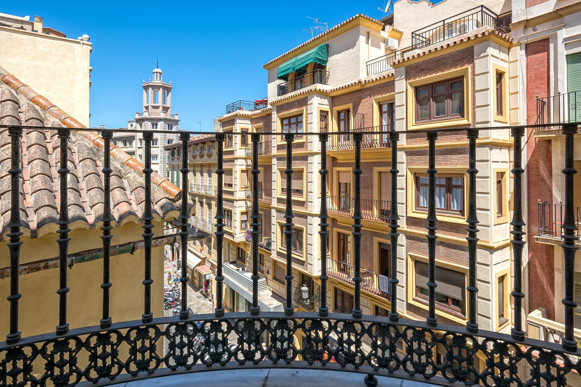 Calle Martínez - Larios Apartamento