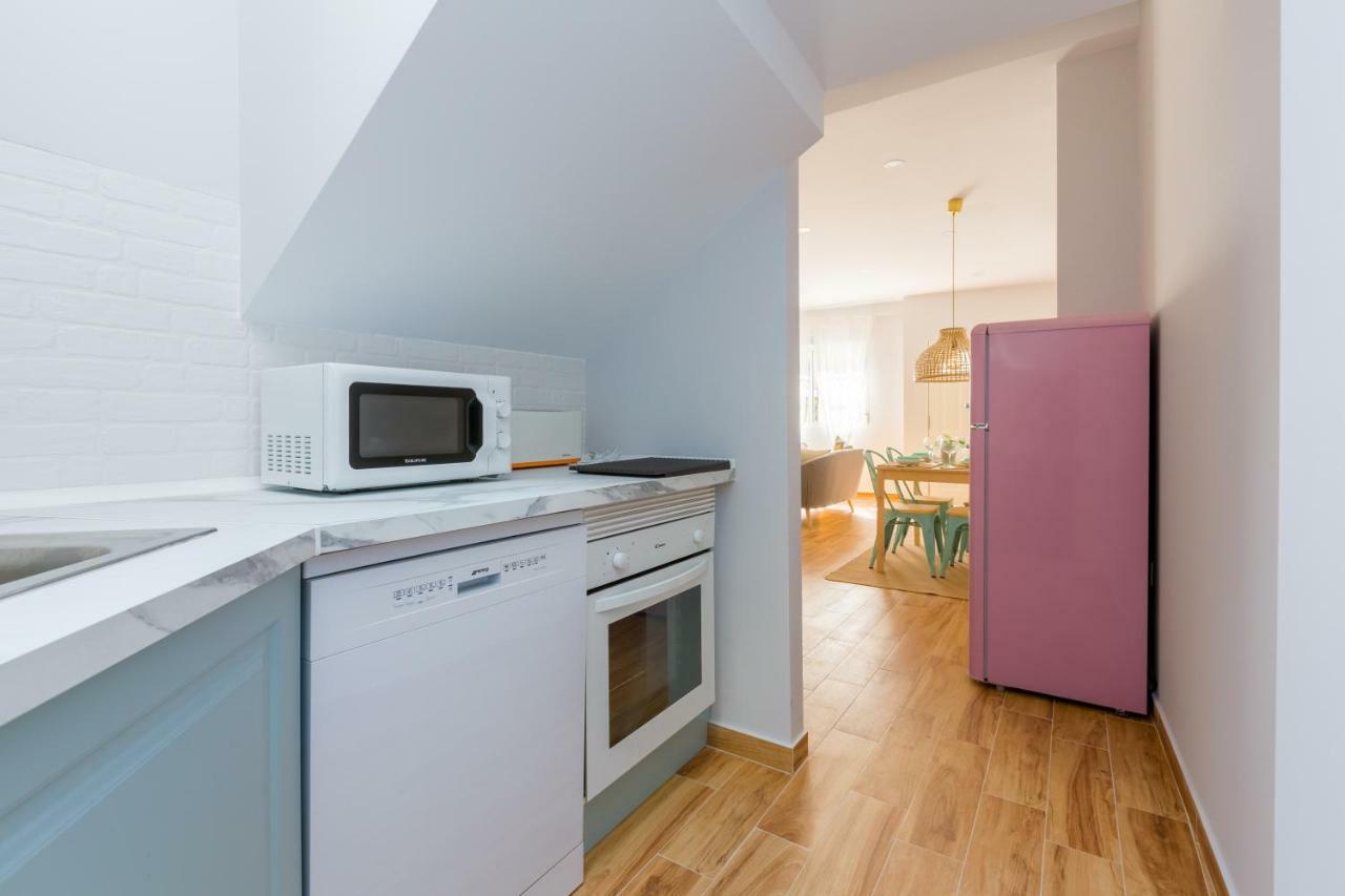 Renthas Huelin Beach Apartamento *