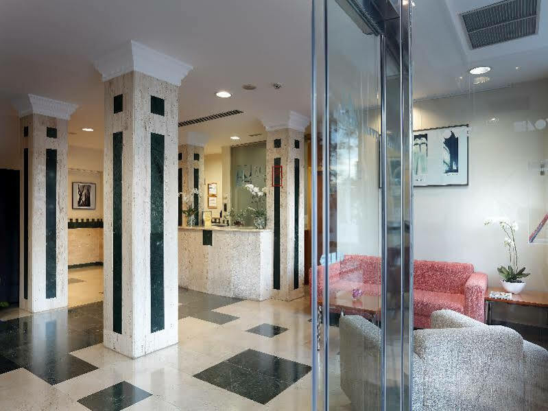 Eurostars Astoria Hotel 3*
