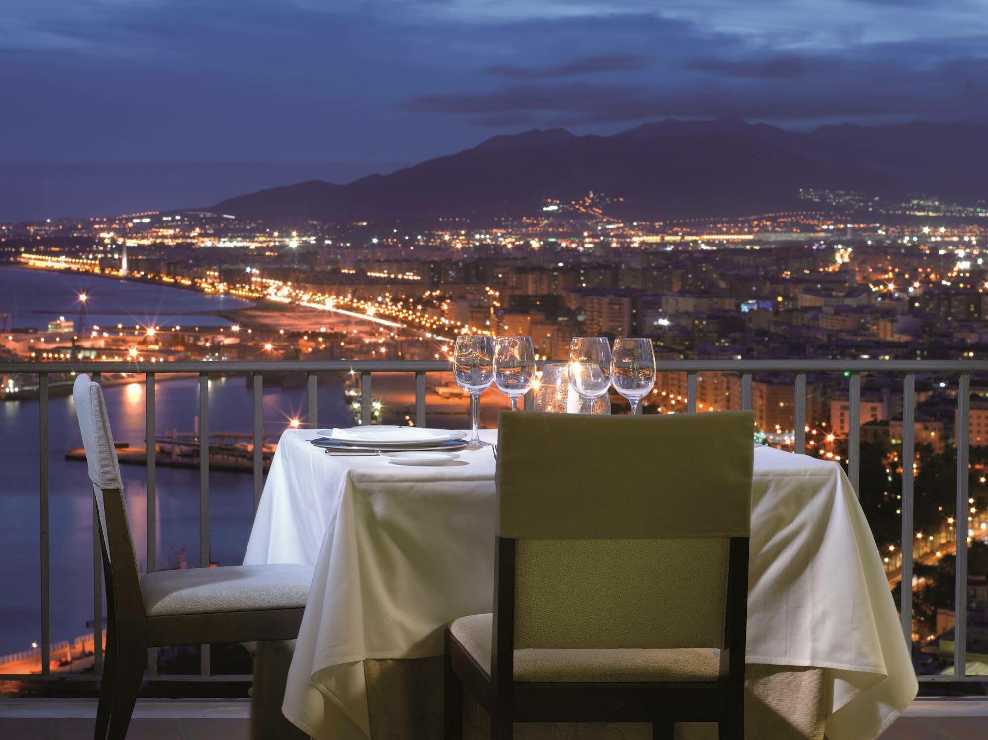 Hotel De Gibralfaro 4*