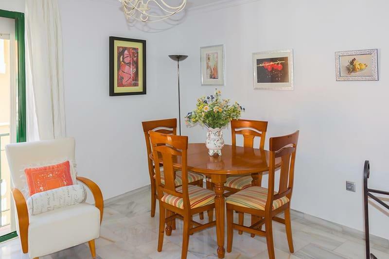 Mlg Center Plaza Apartment *
