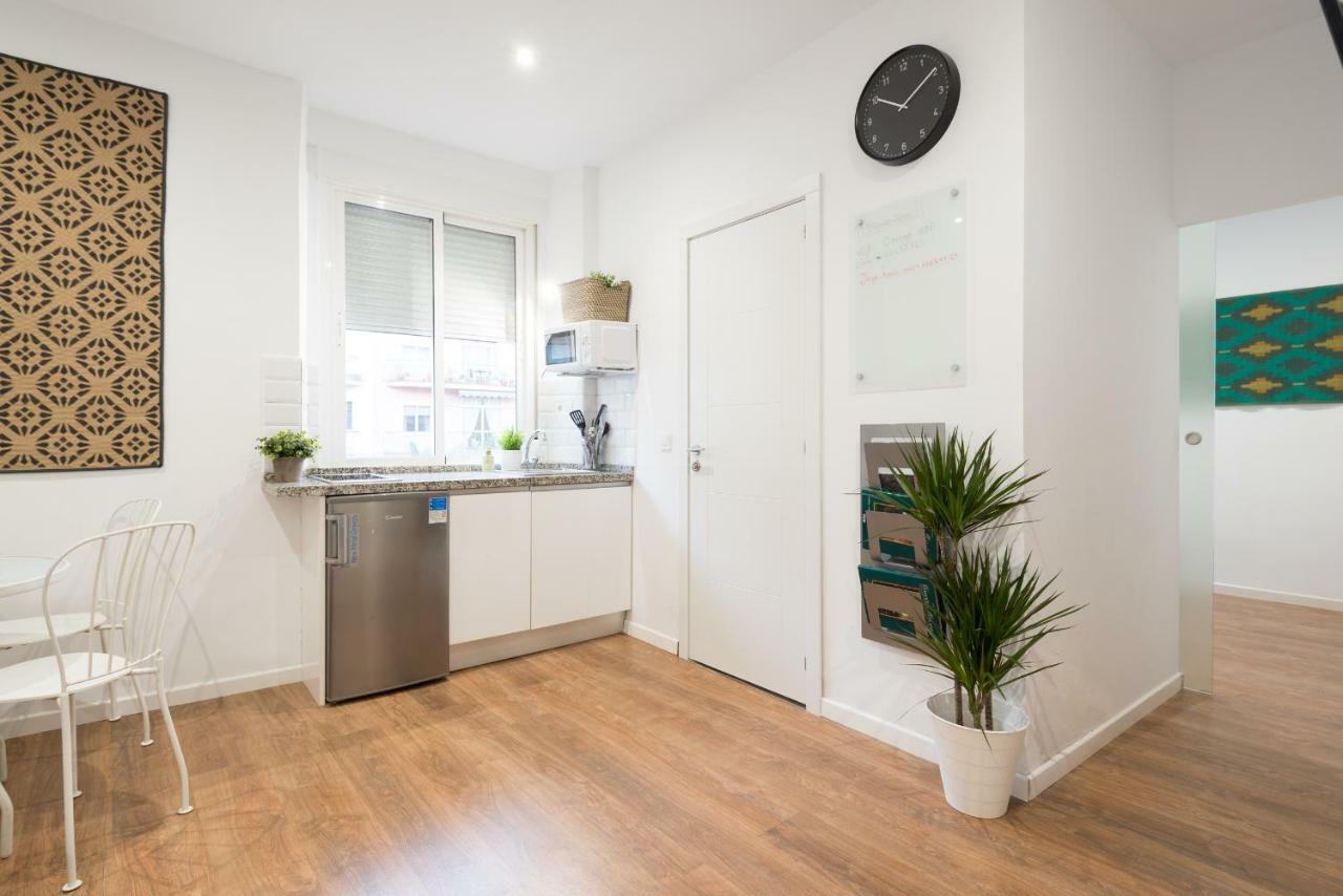 Lägenhet Apartamento Alameda De Colon