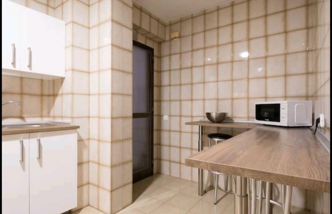 Ideal familias 4 habitaciones Malagueta centro y Muelle 1 Appartamento
