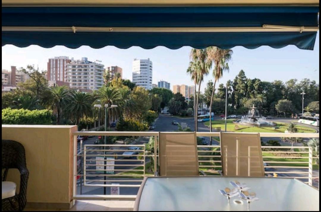 Ideal familias 4 habitaciones Malagueta centro y Muelle 1 Málaga