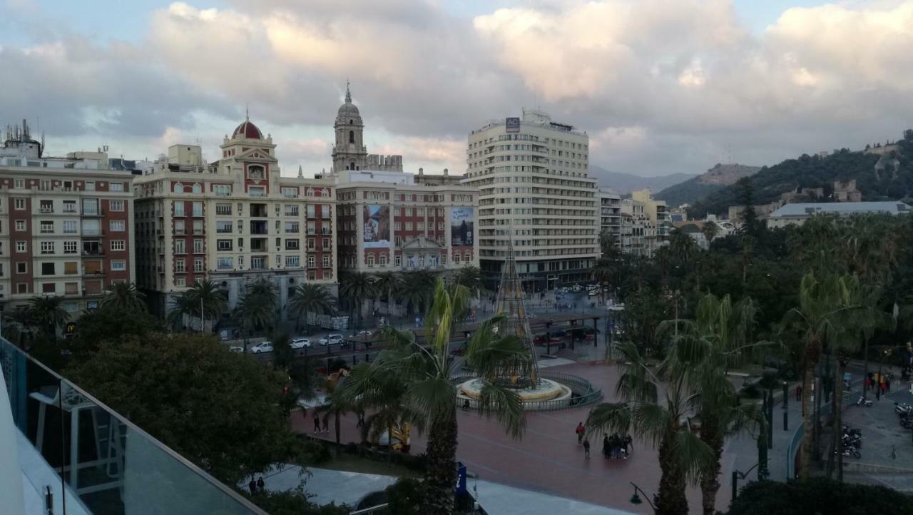 Atico En Centro Historico De * Málaga
