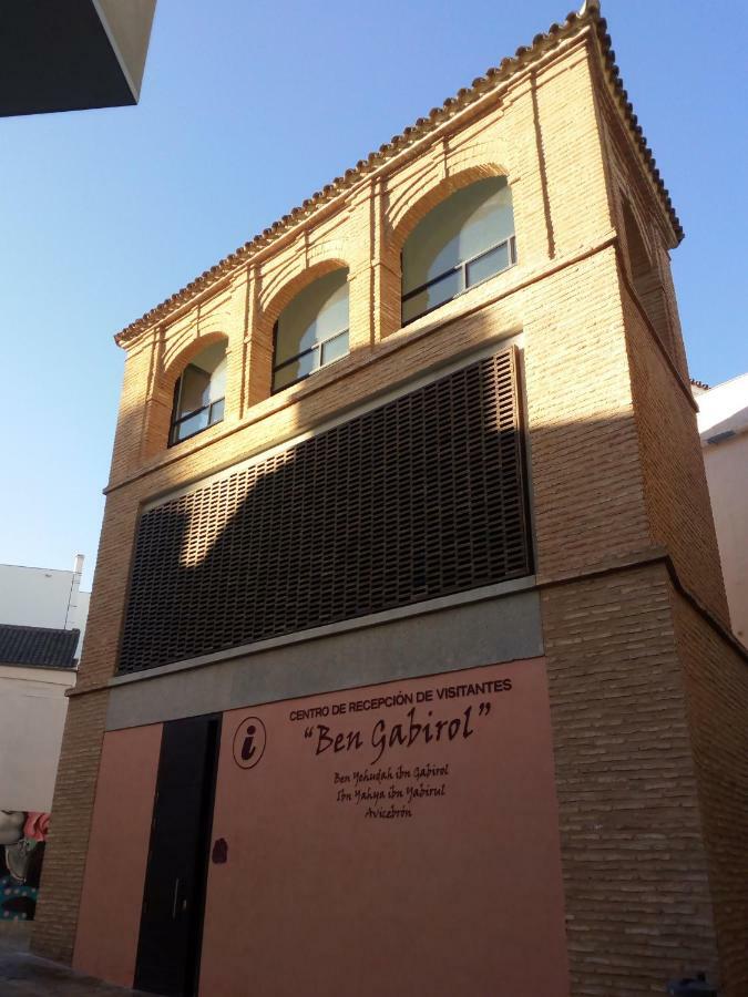 Ideal familias 4 habitaciones Malagueta centro y Muelle 1 Appartamento Málaga