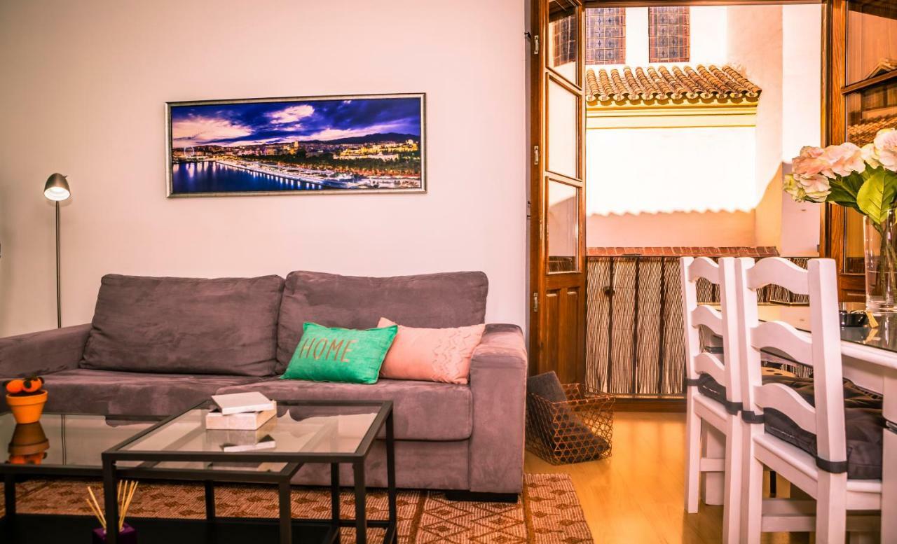 Don Rodrigo Apartment *
