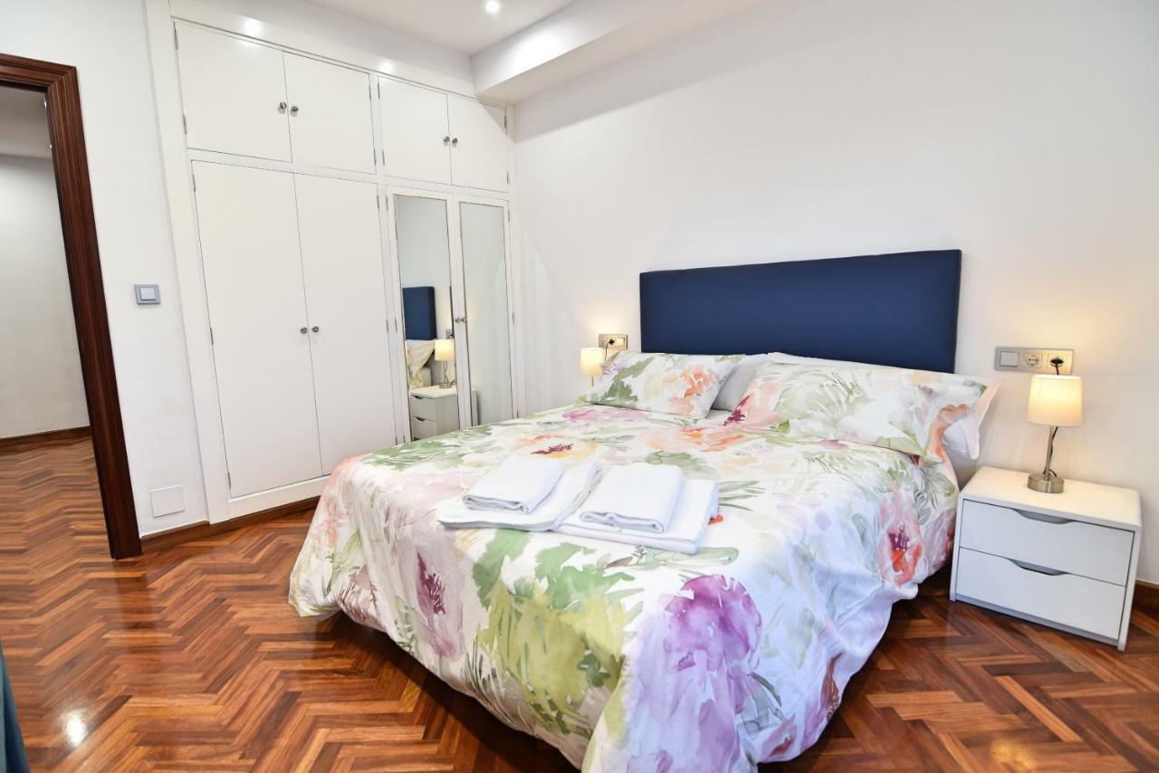 Luxury Reding Solo Familias Apartment