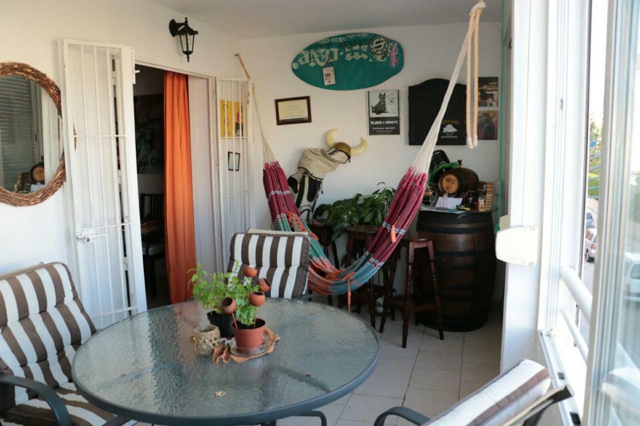 Habitación En Casa Particular En * Málaga