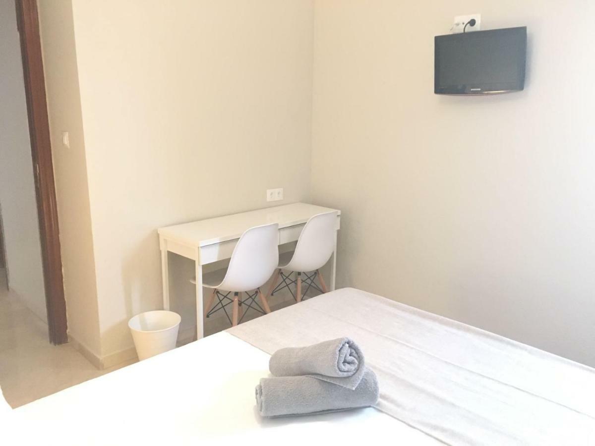 Gran Familiar, Amigos O Trabajo Apartamento