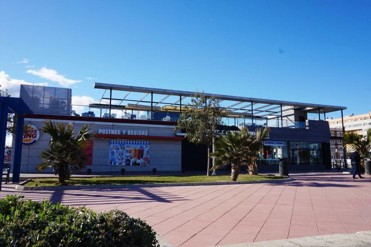 Lägenhet Modern & Stylish Loft With Breathtaking Views Free Wifi - Close To The Sea
