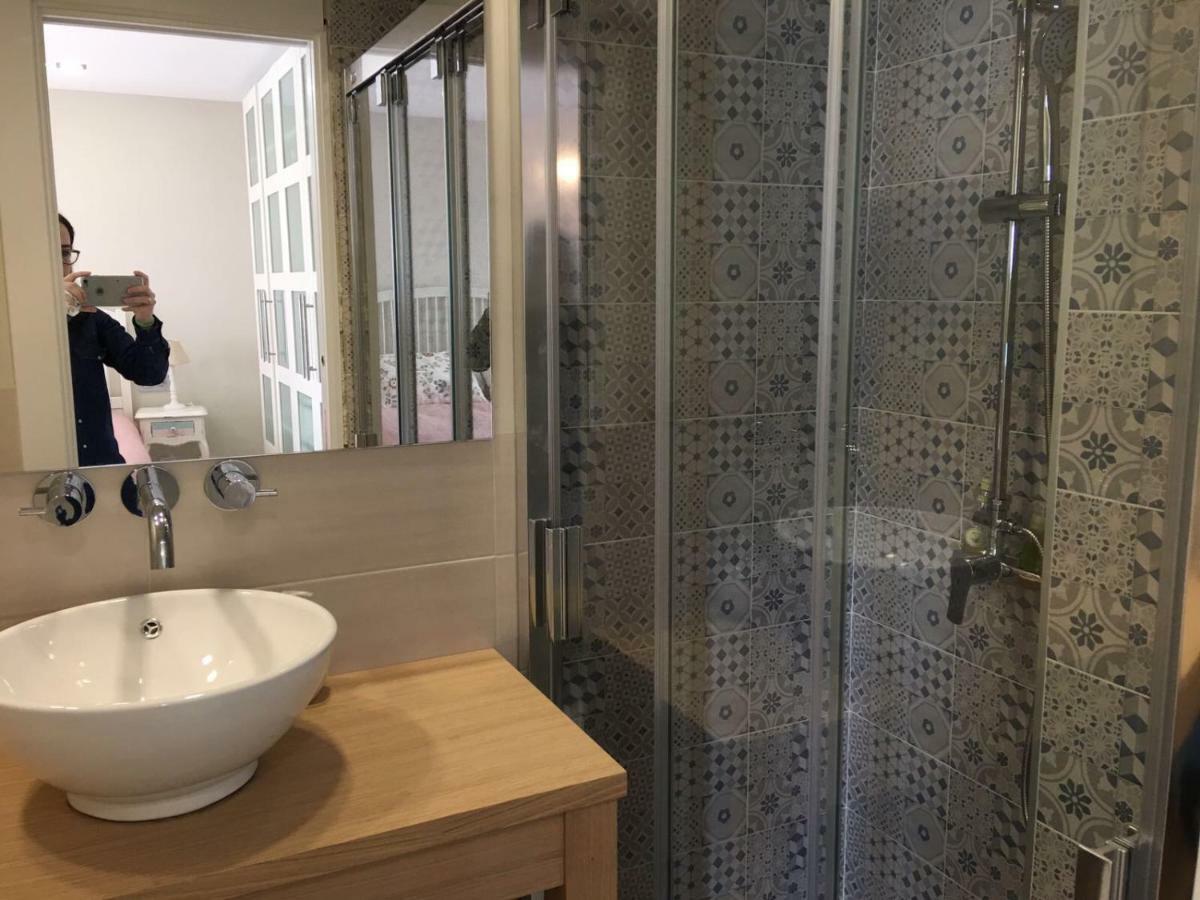 Apartamento Sorolla 105, Luxury, Beach, Free Parking, Services, Quite Neighborhood, So *