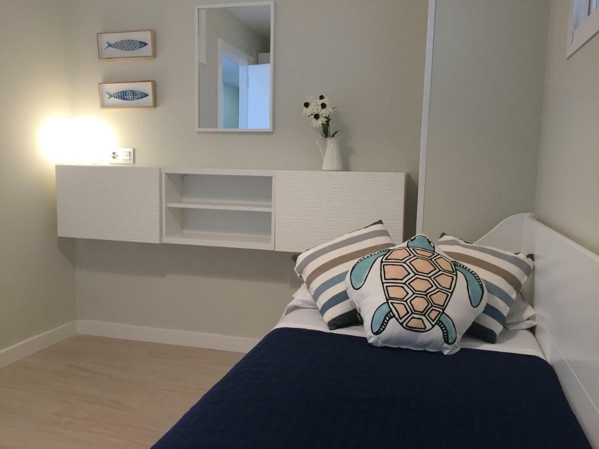 Apartamento Sorolla 105, Luxury, Beach, Free Parking, Services, Quite Neighborhood, So *