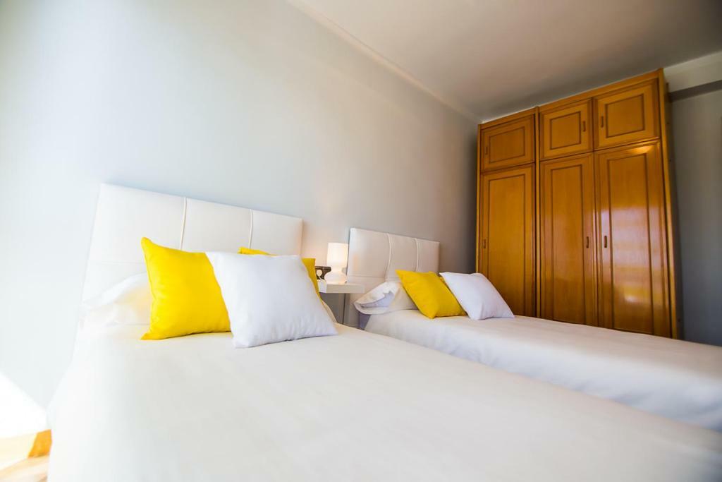 Piso Primera Linea De Playa Apartment Málaga