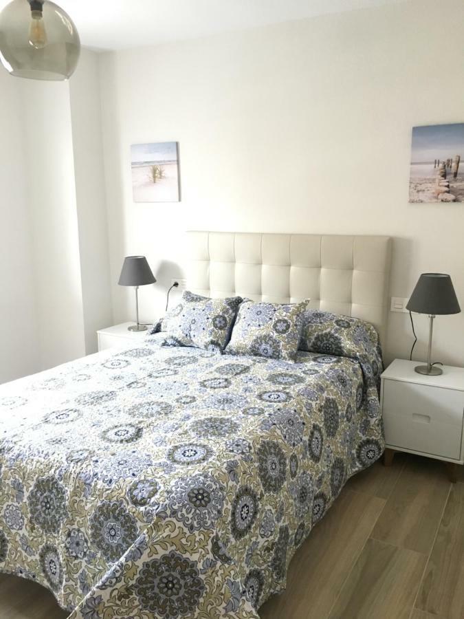 Galvez Flat, At Principal Railway Station In Apartamento Málaga