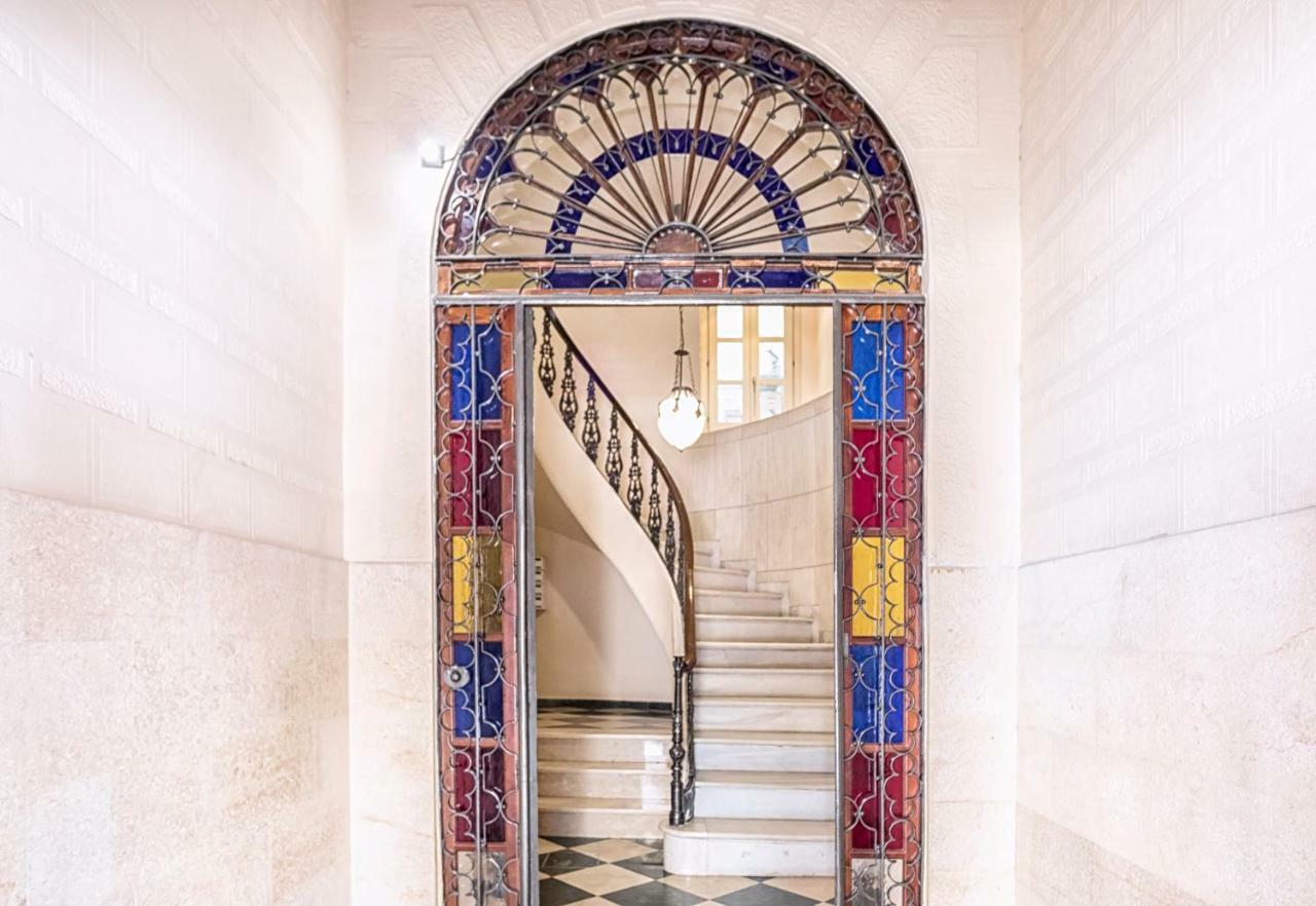 -malagasunapts- Vibrant Historic Centre Apartment Malaga