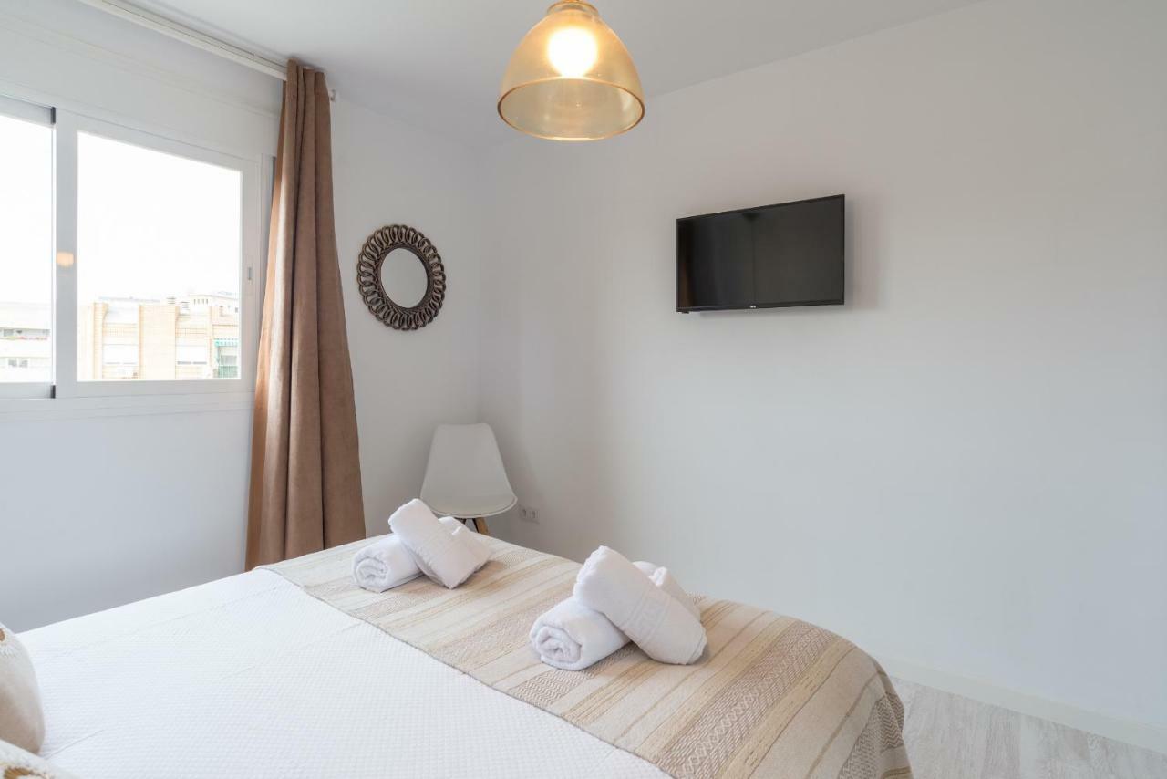 Appartement Stunning Spacious With Free Parking Málaga