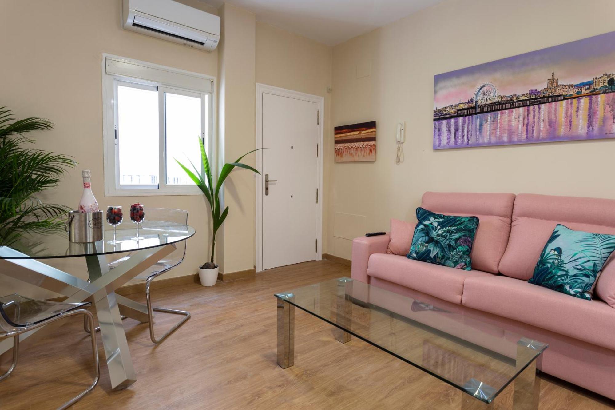 Flamingo Apartment *