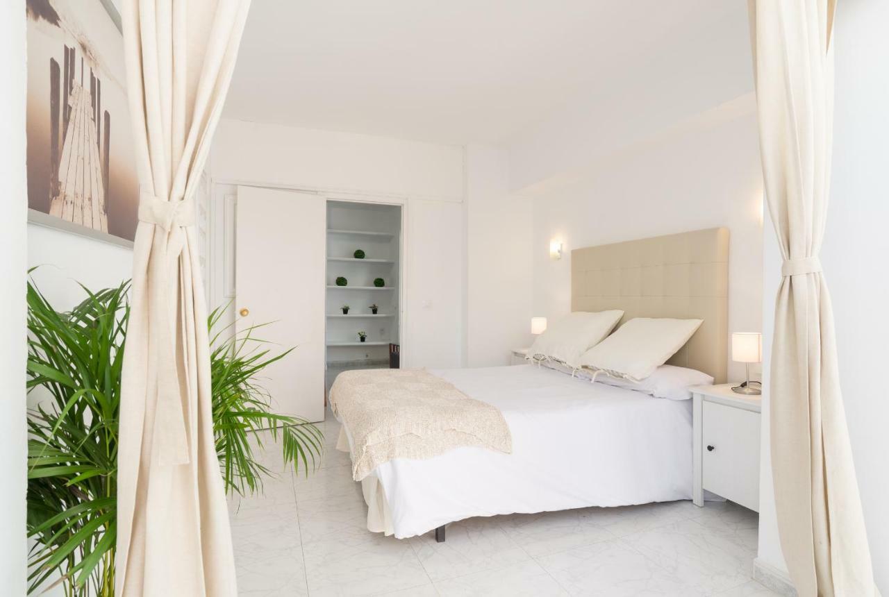 Mp1-ocean Views Apt On The Beach *