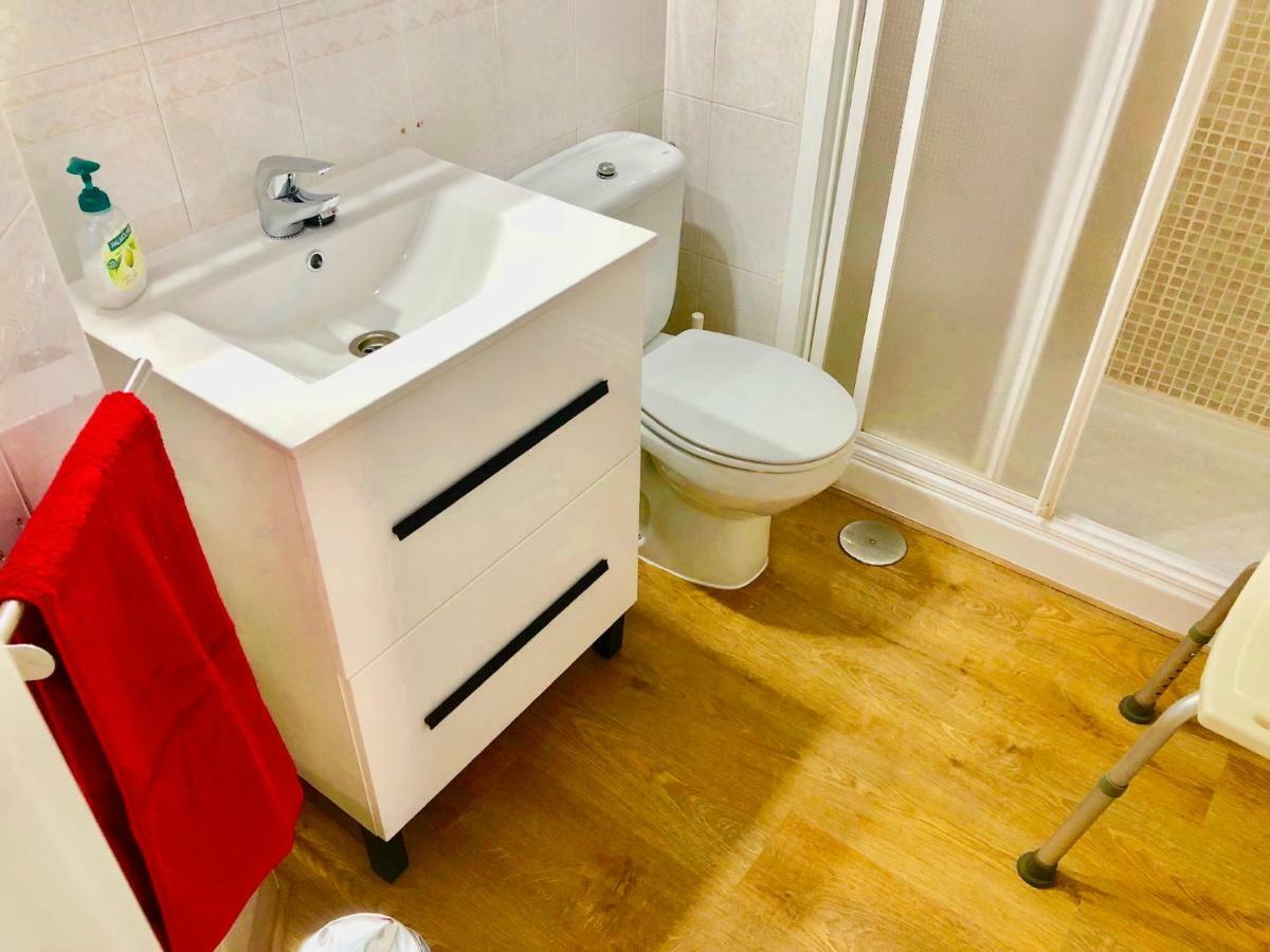 Ana's Parking Gratuito Apartamento Málaga