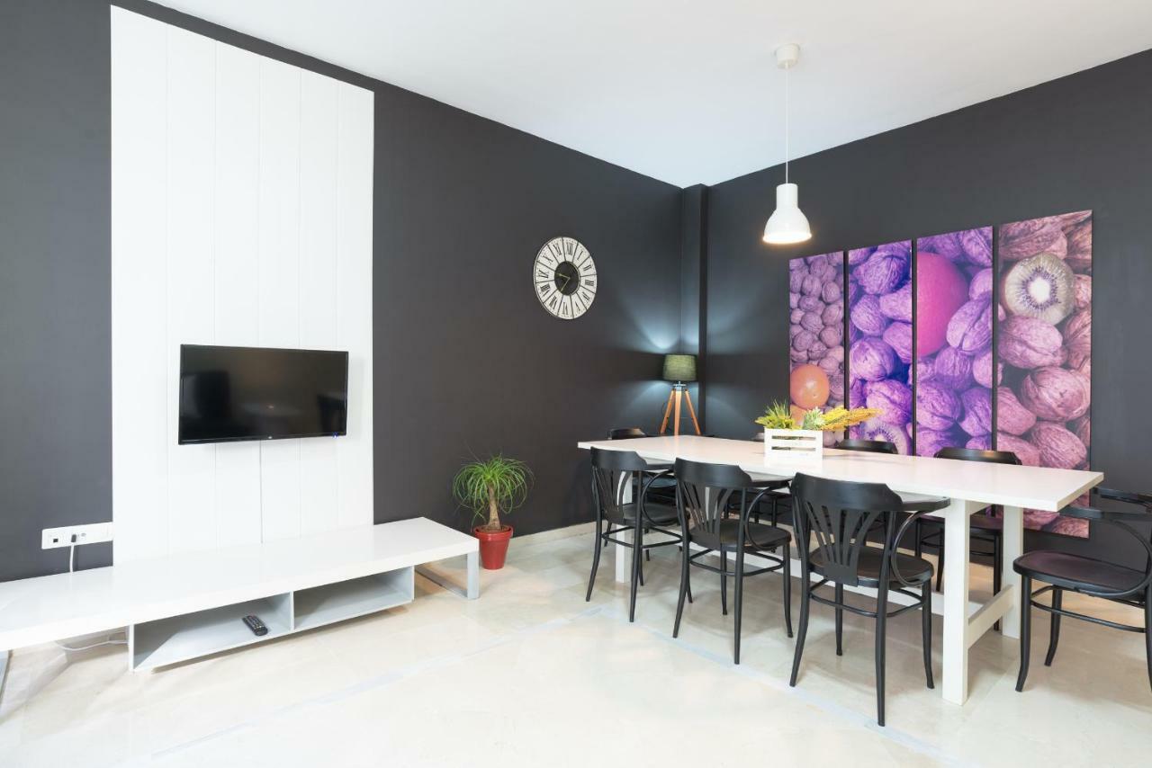 Gr2-large Groups Apt-walking Distance To Old Town * Málaga