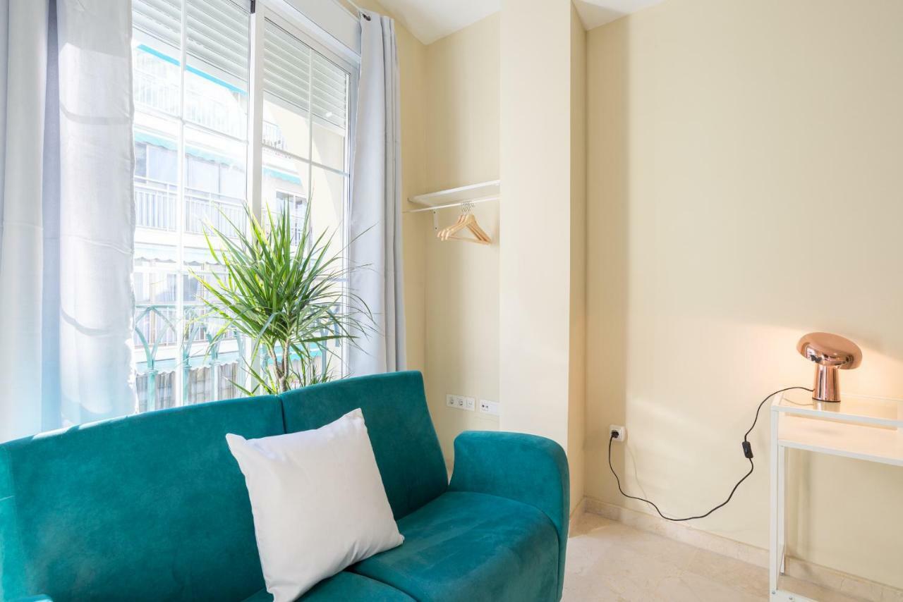 Gr2-large Groups Apt-walking Distance To Old Town * Málaga