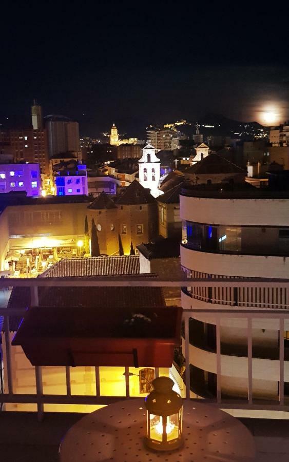 Quarto em Acomodações Particulares Centro *