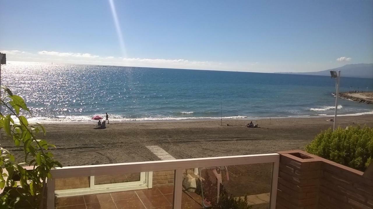 Ferienhaus 1st.line Beach. El Palo